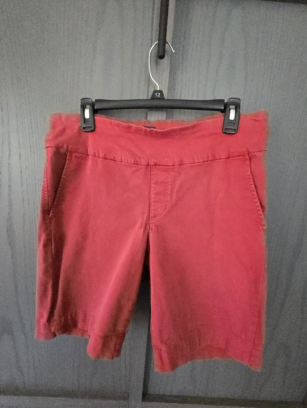 Size 12 Jag Jeans Vibrant Red/orange Classic Fit Bermuda shorts. Longer thigh.